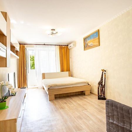 Apartment On Central Avenue-3 Slobodskaya Mykolajiv Buitenkant foto